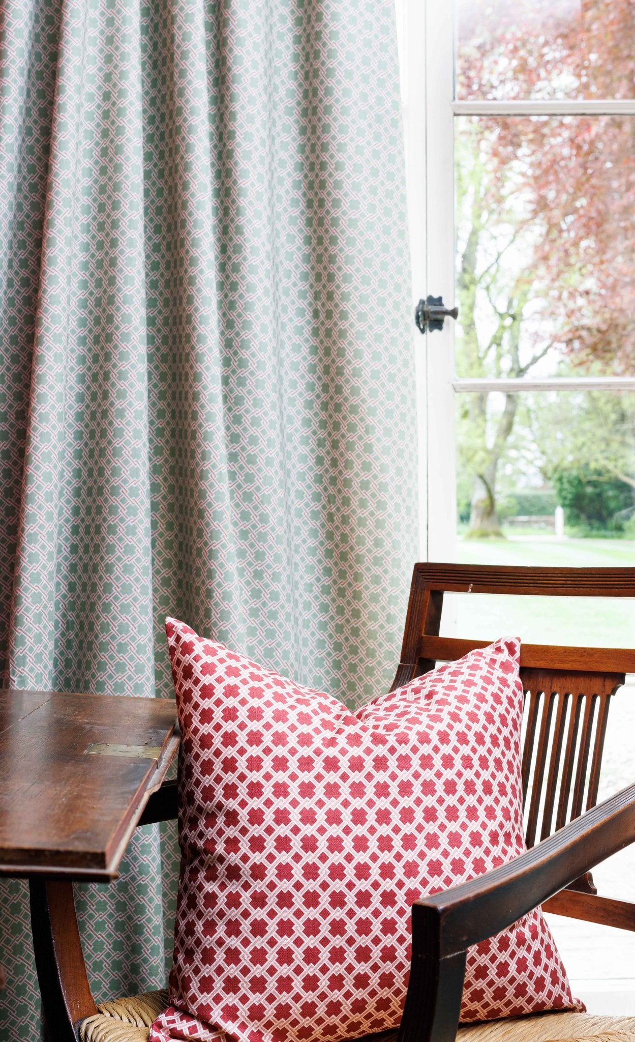 Lattice Cane Roman Blind | Made to Measure | Olive/Red
