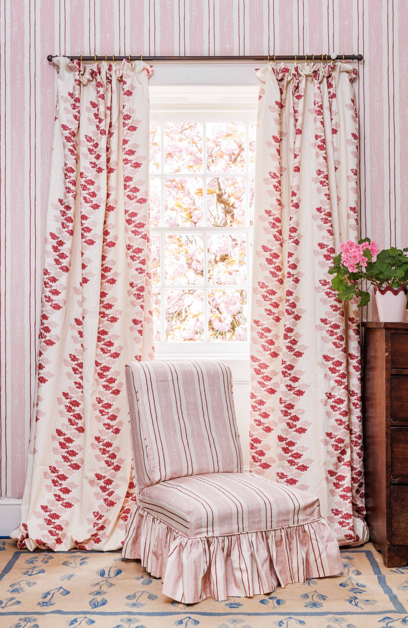 Oak Leaves Roman Blind | Made to Measure | Red/Pink